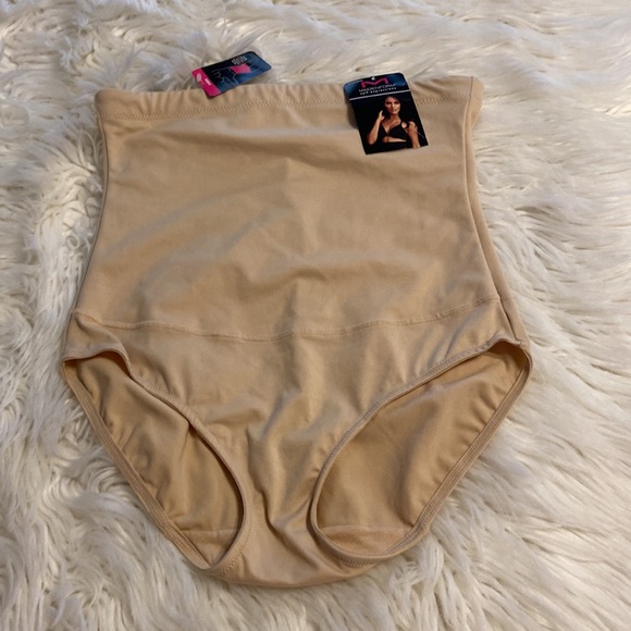 MAIDENFORM FIRM SHAPER-WEAR SIZE M BRAND NEW WITH TAG COLOR TAN - Picture 6 of 9